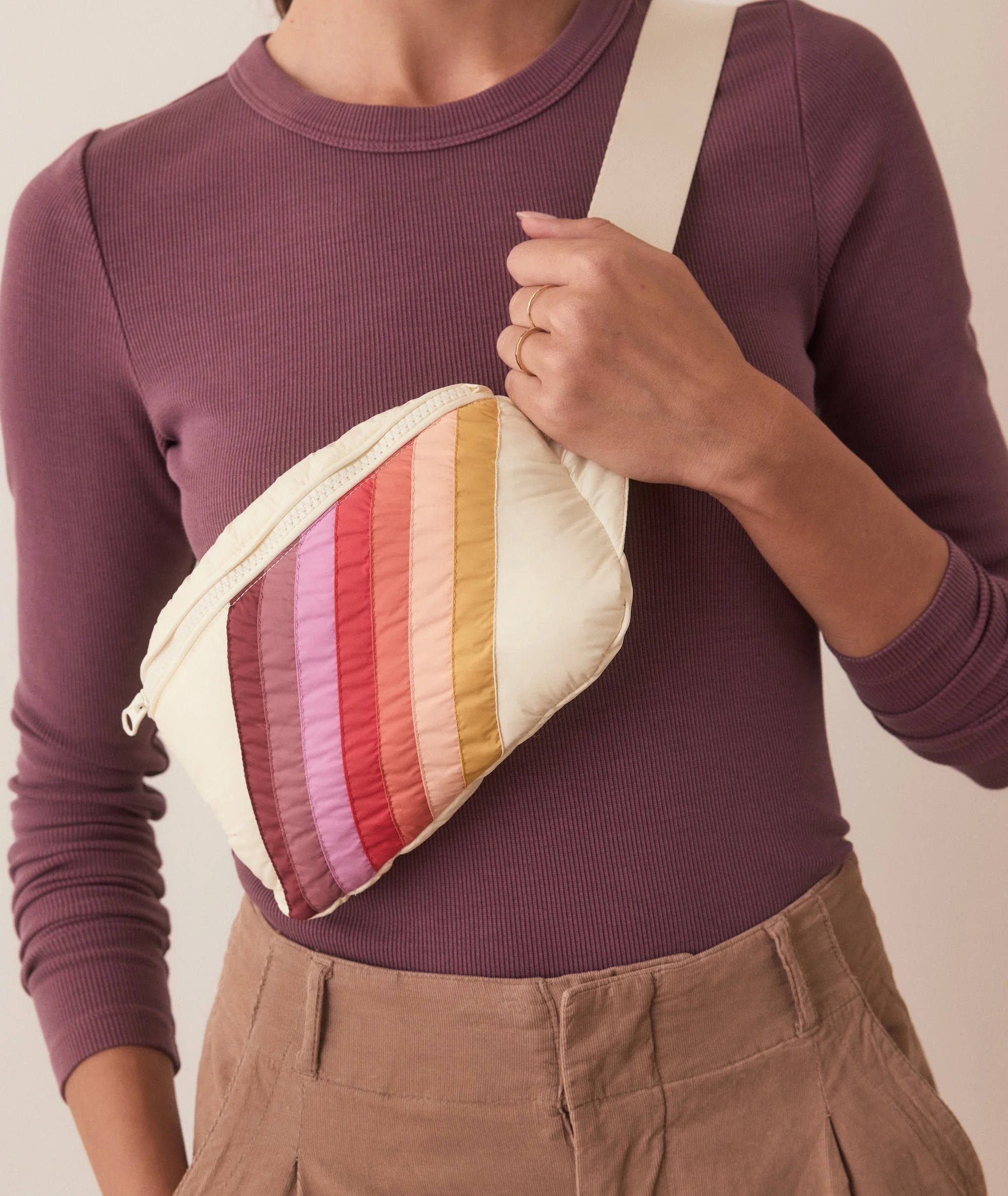 Archive Puffer Fanny Pack - Image 3