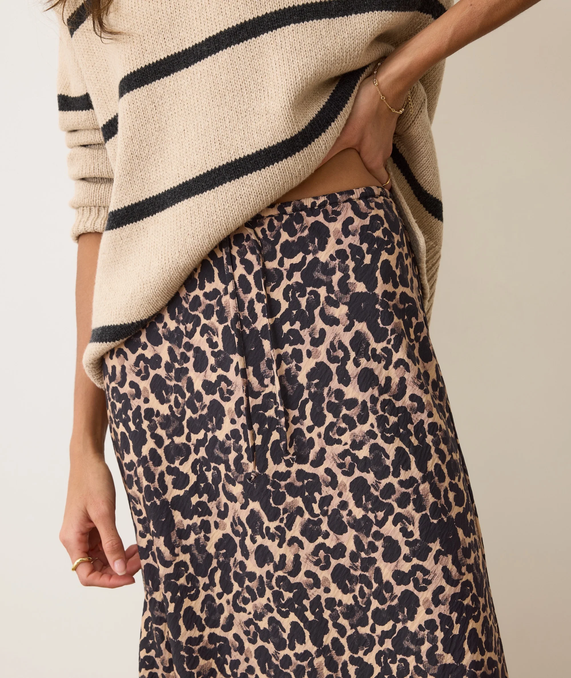 Avery Midi Skirt - Image 6