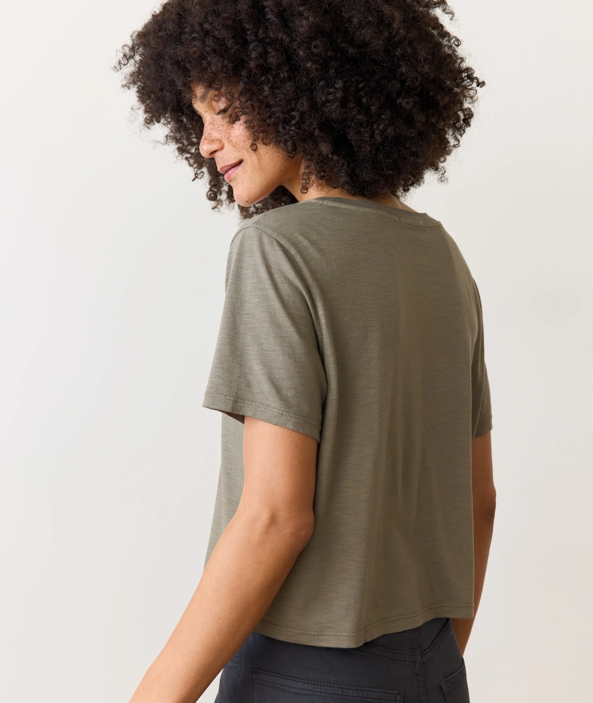 Boyfriend V-Neck Crop - Image 3