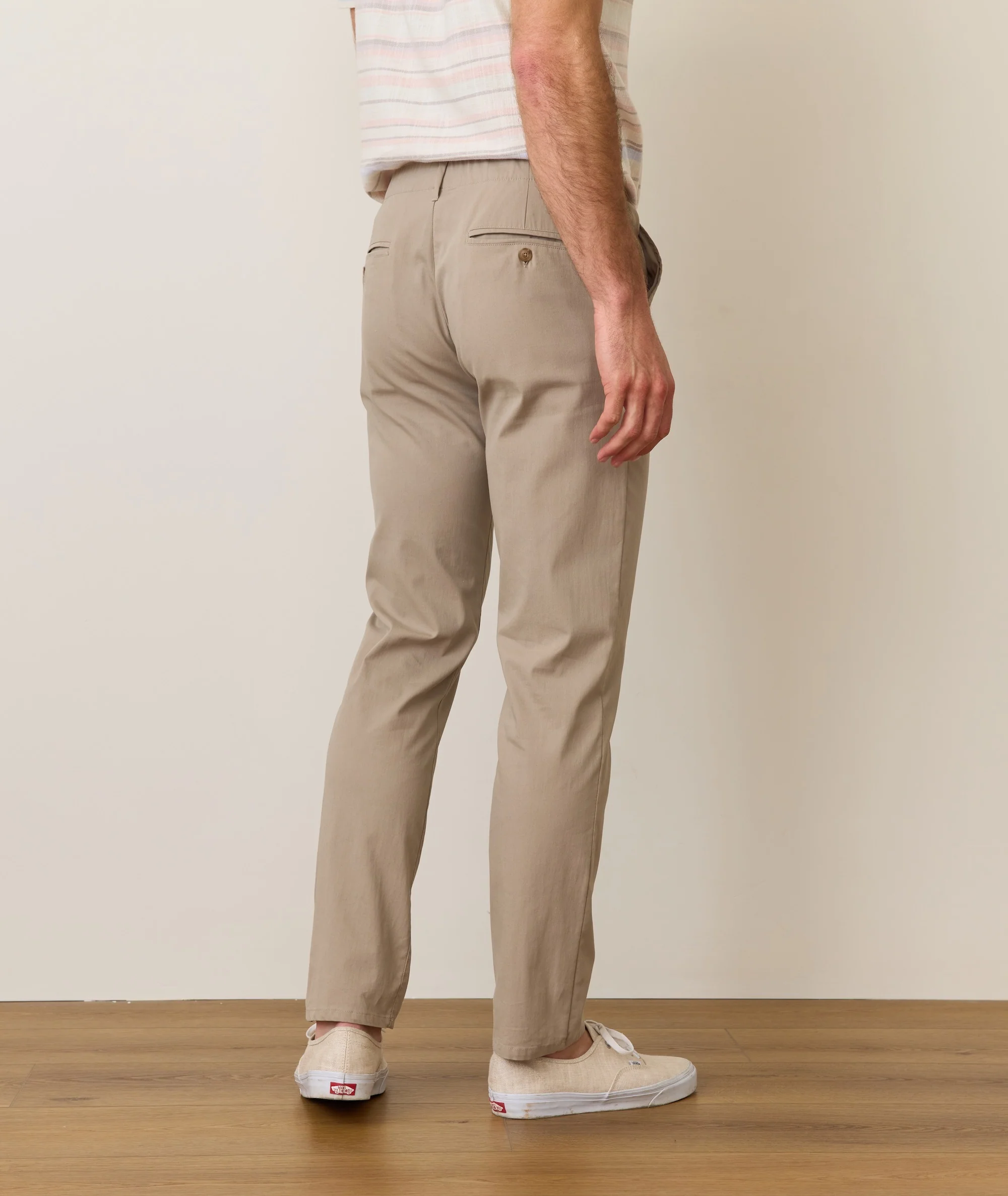 Saturday Breeze Chino - Image 3