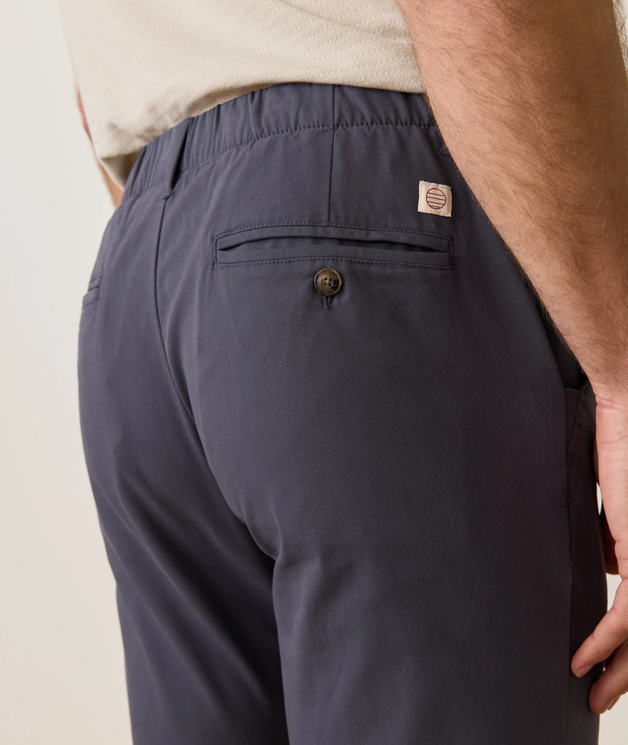 Saturday Breeze Chino - Image 6