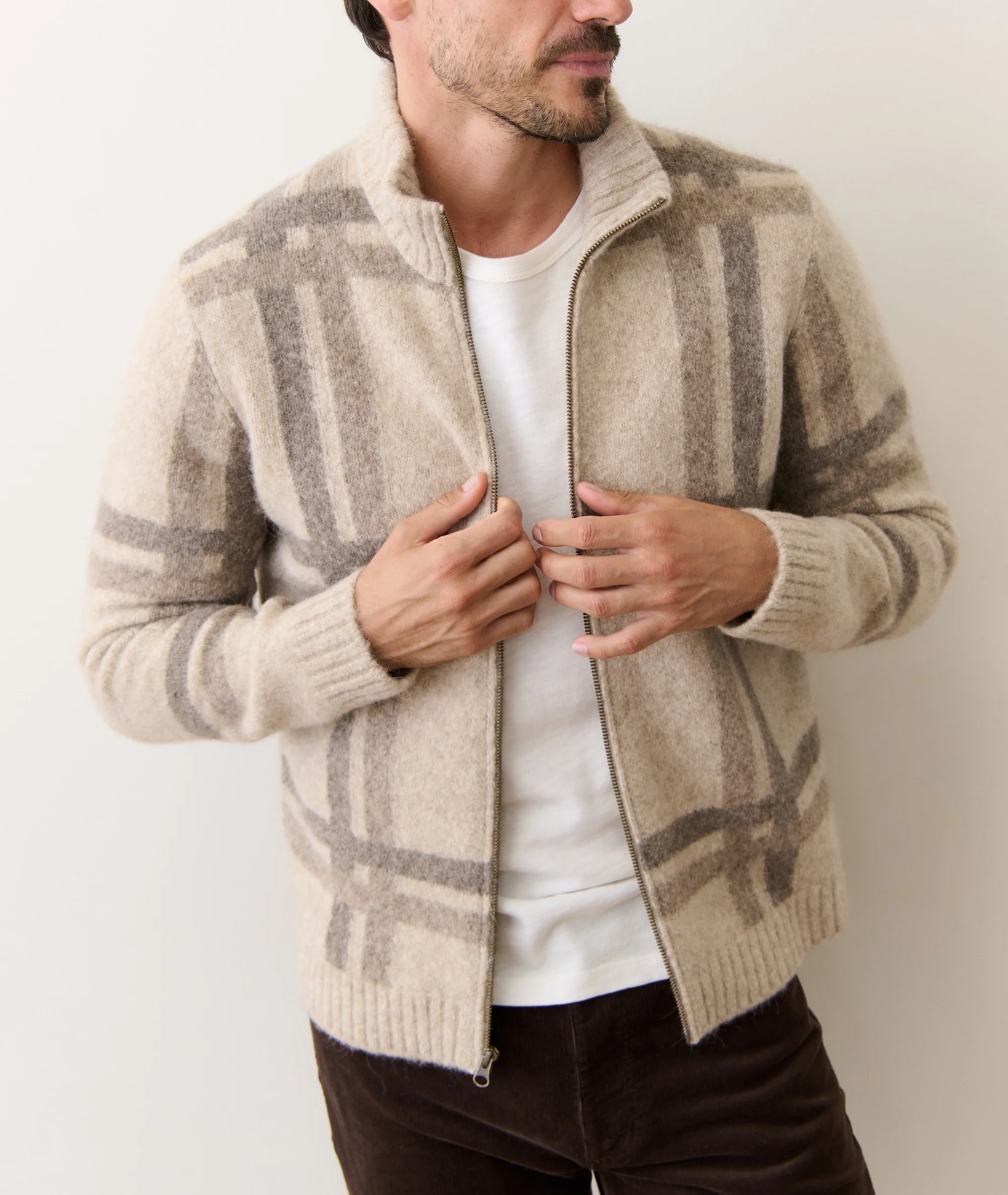 Chamonix Sweater Jacket - Image 8