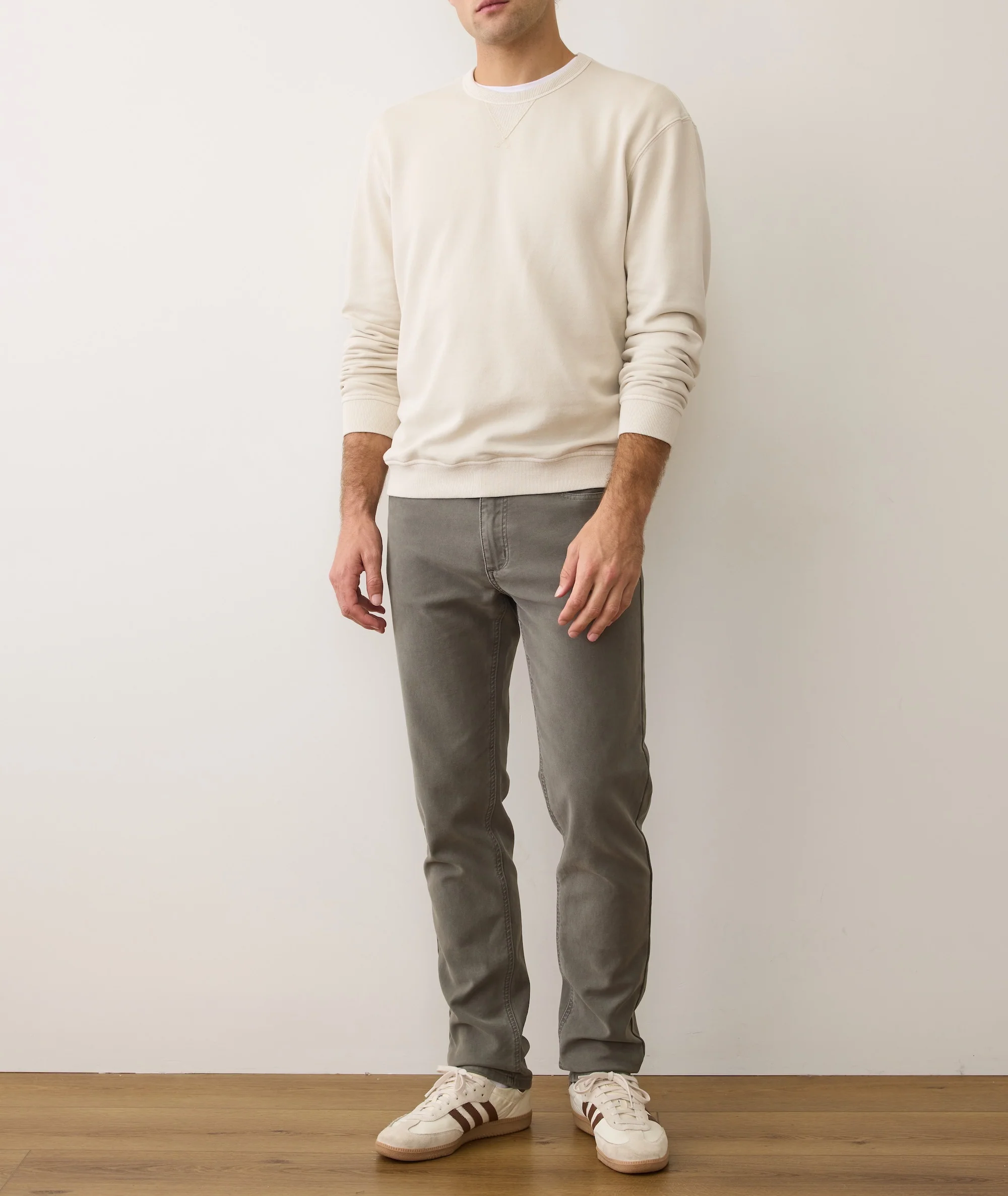 Men's Cloud 9 Fleece Relaxed Crewneck in Whitecap - Image 9