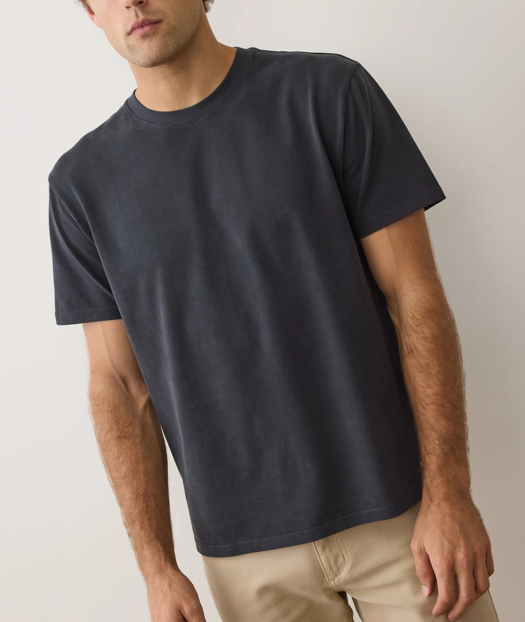 Men's Luxe Jersey Relaxed Tee in Black - Image 5