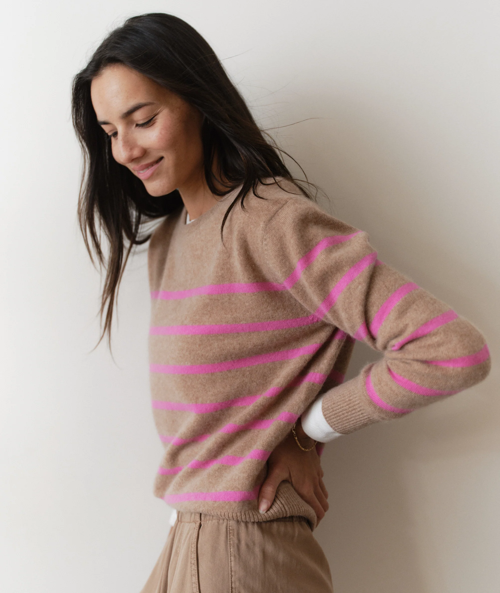 Harper Cashmere Crewneck - Image 3