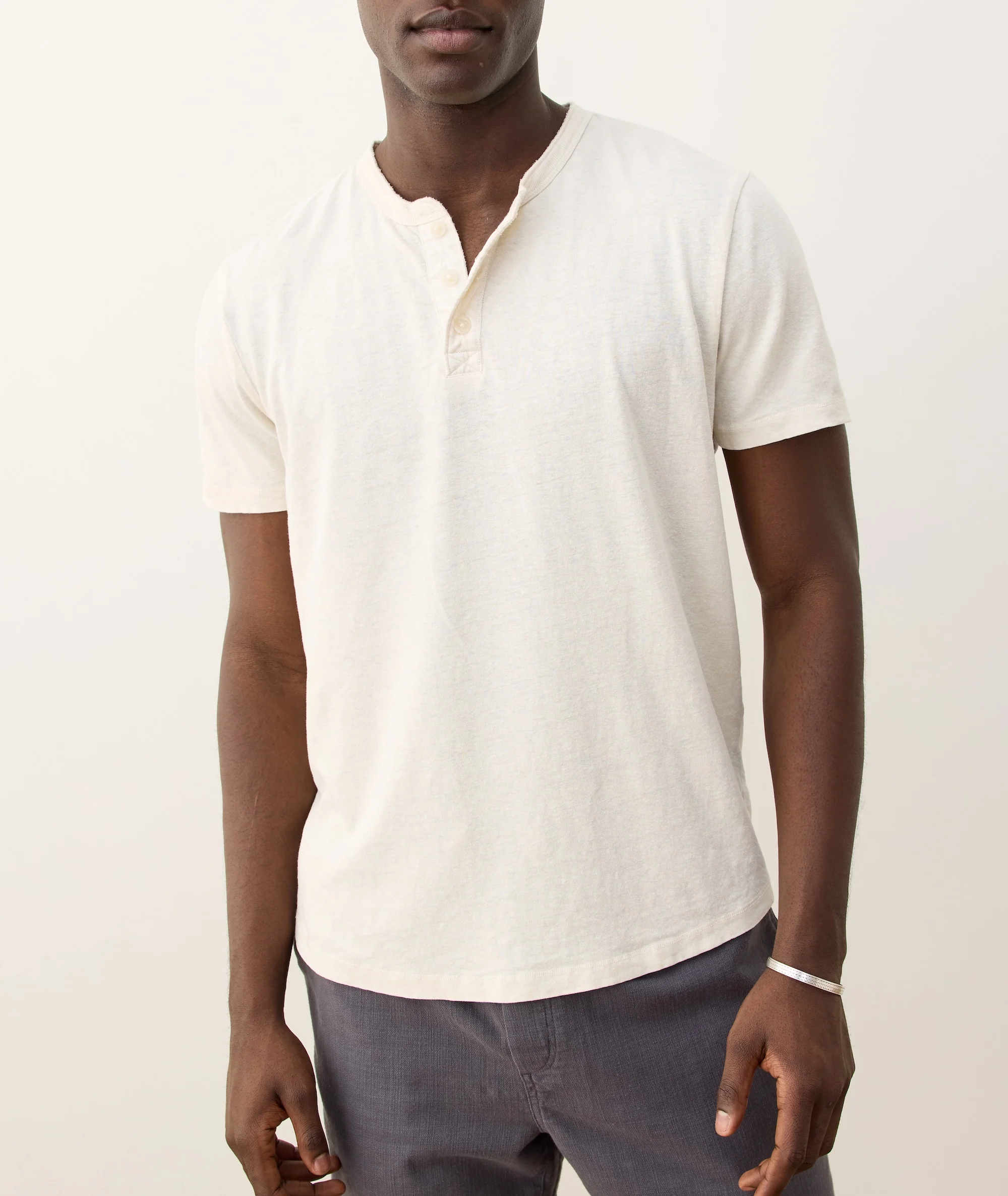 Relaxed Hemp Cotton Henley - Image 4