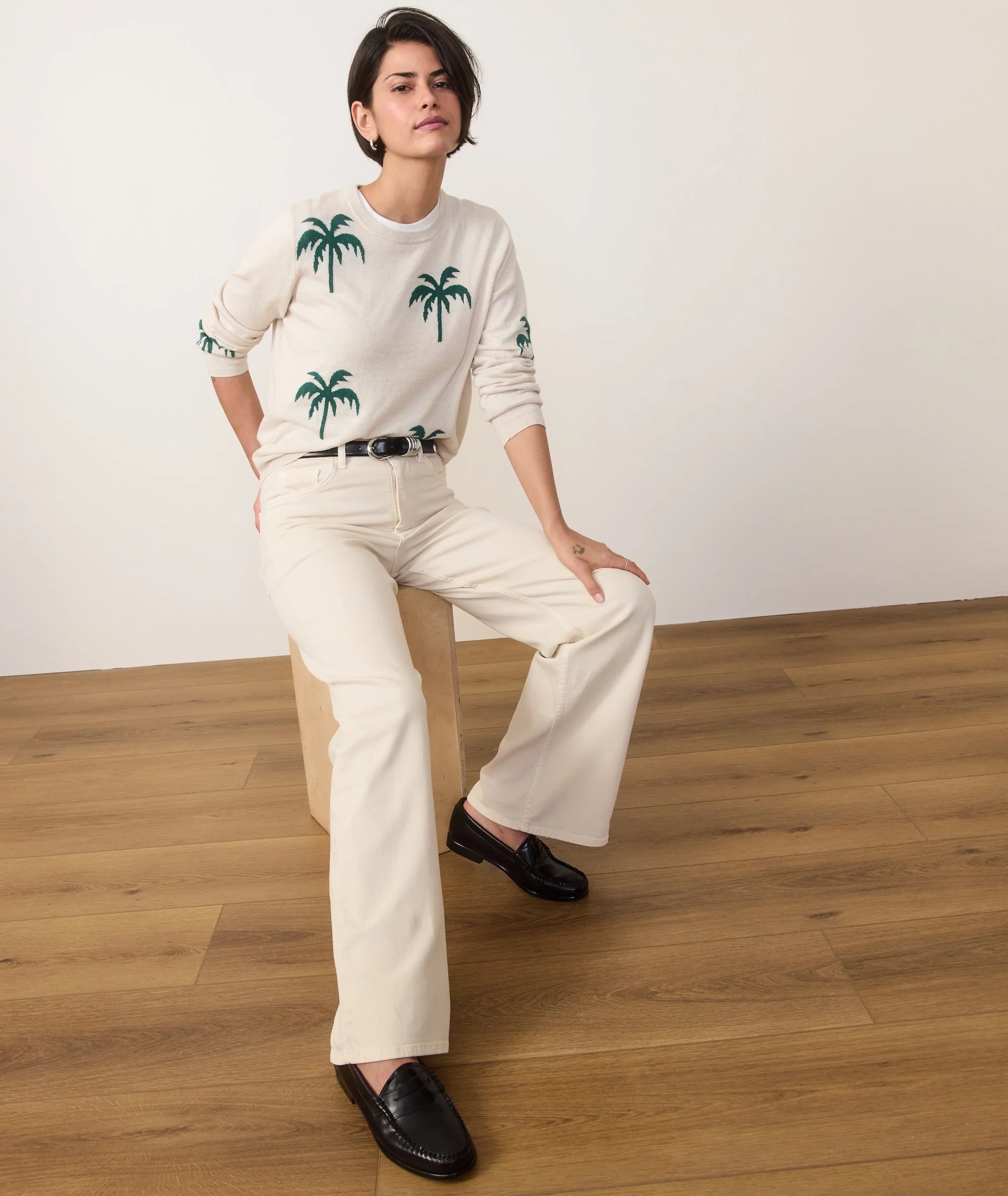 Icon Sweater - Image 3