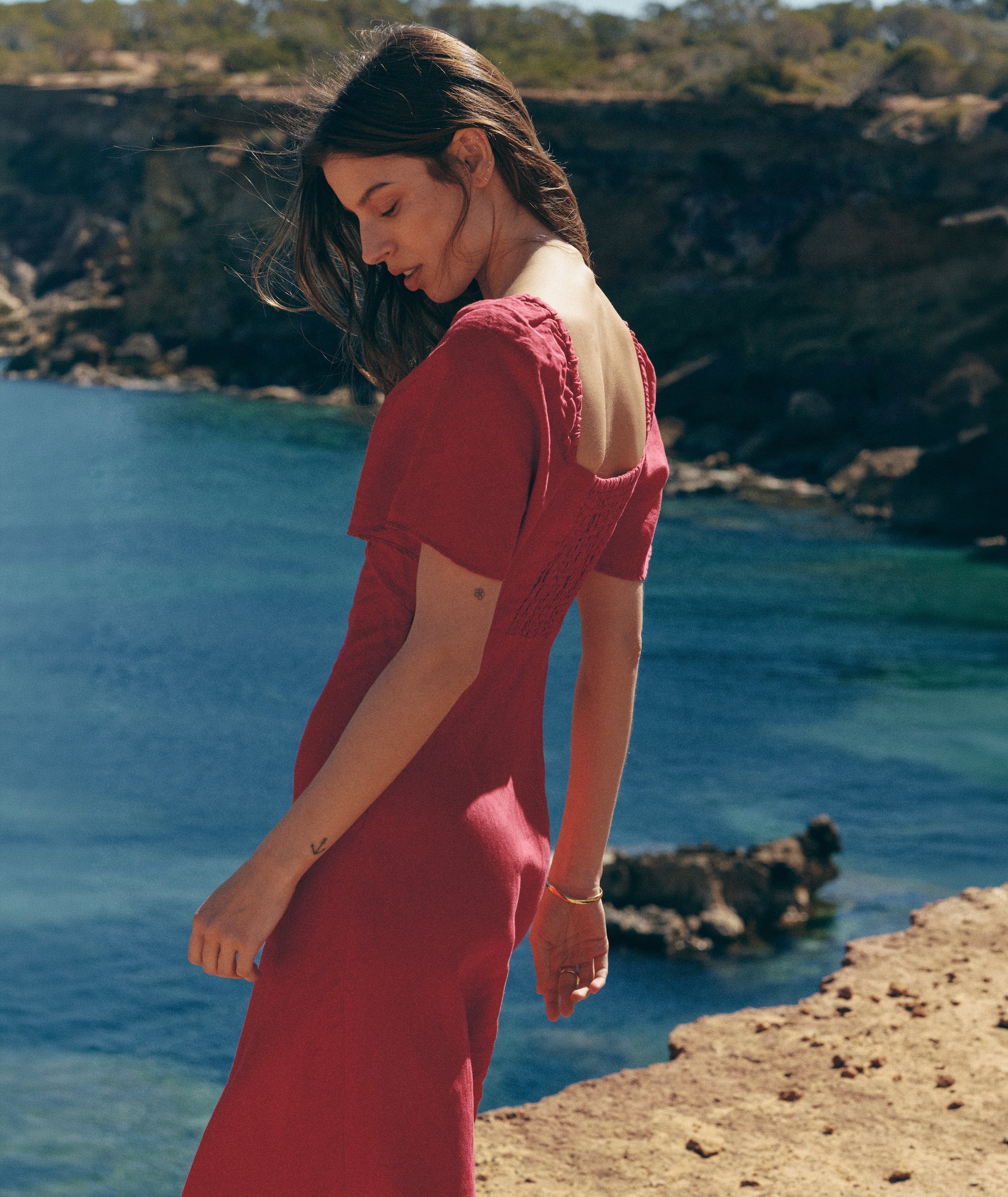 Iris Linen Midi Dress - Image 3