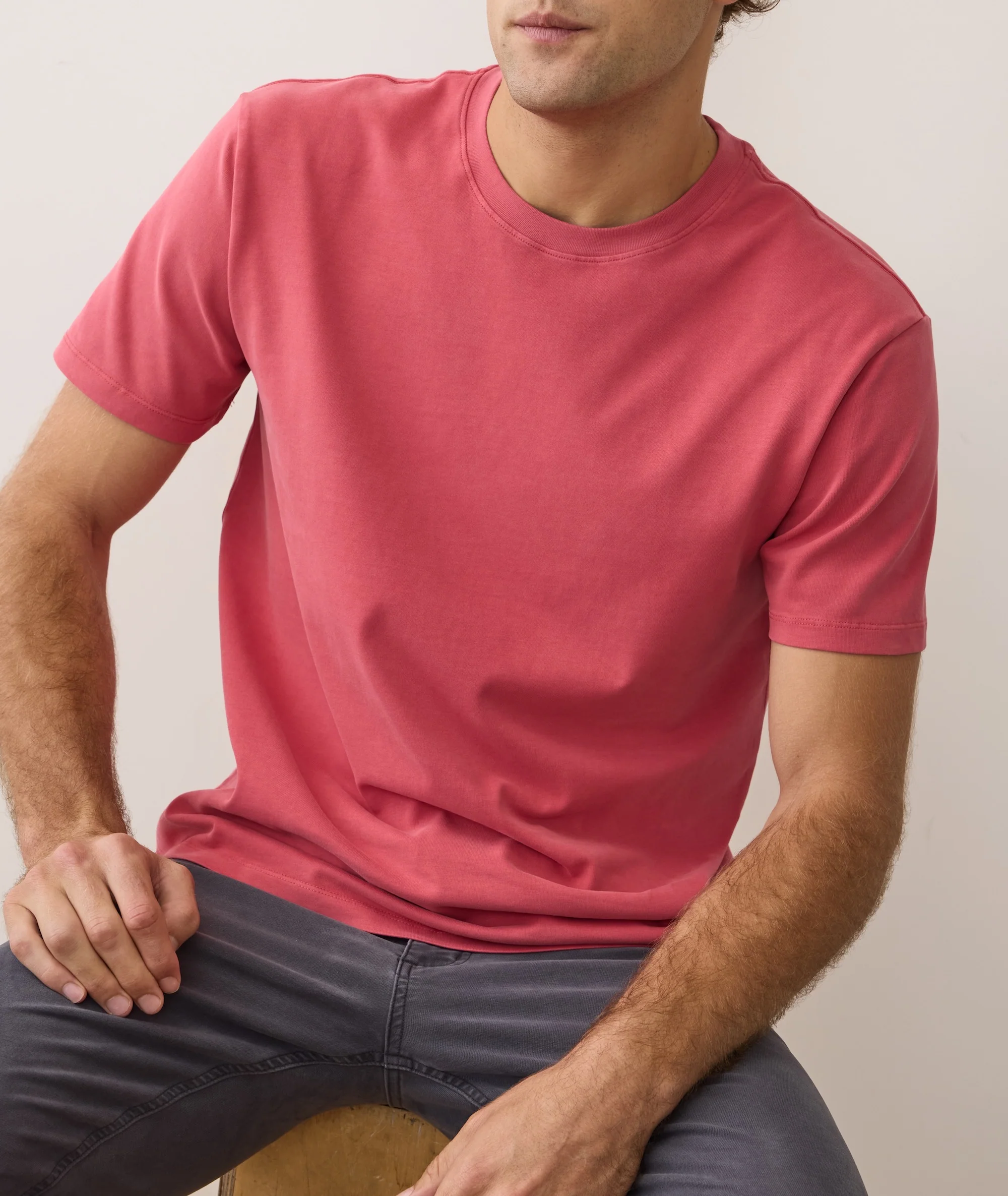 Men's Luxe Jersey Relaxed Tee in Baked Apple - Image 3