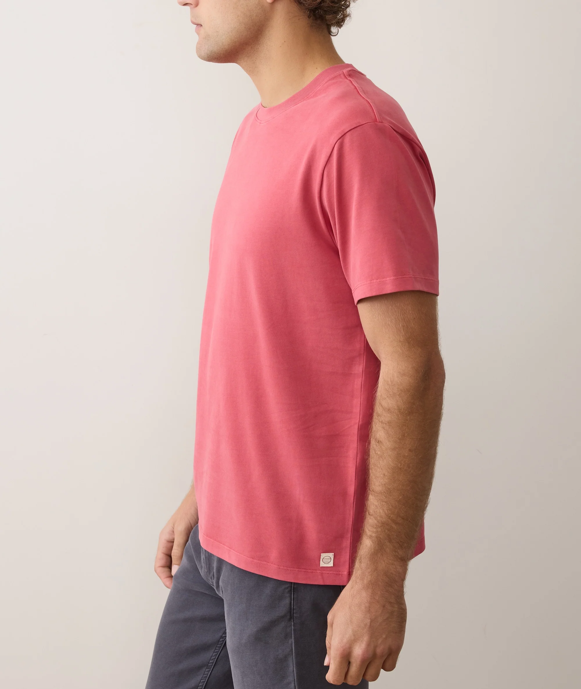 Men's Luxe Jersey Relaxed Tee in Baked Apple - Image 5