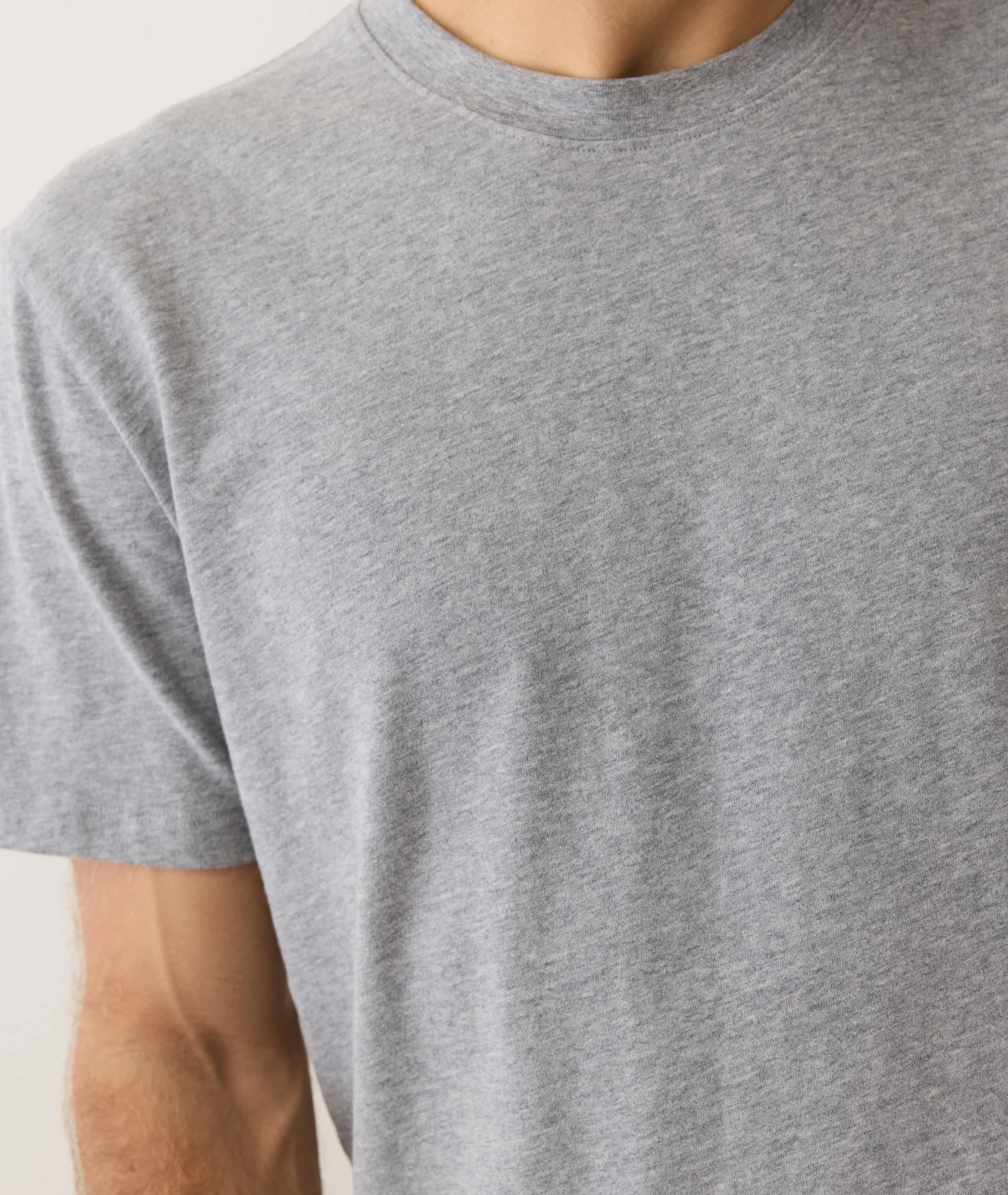 Men's Luxe Jersey Relaxed Tee in Heather Grey - Image 5