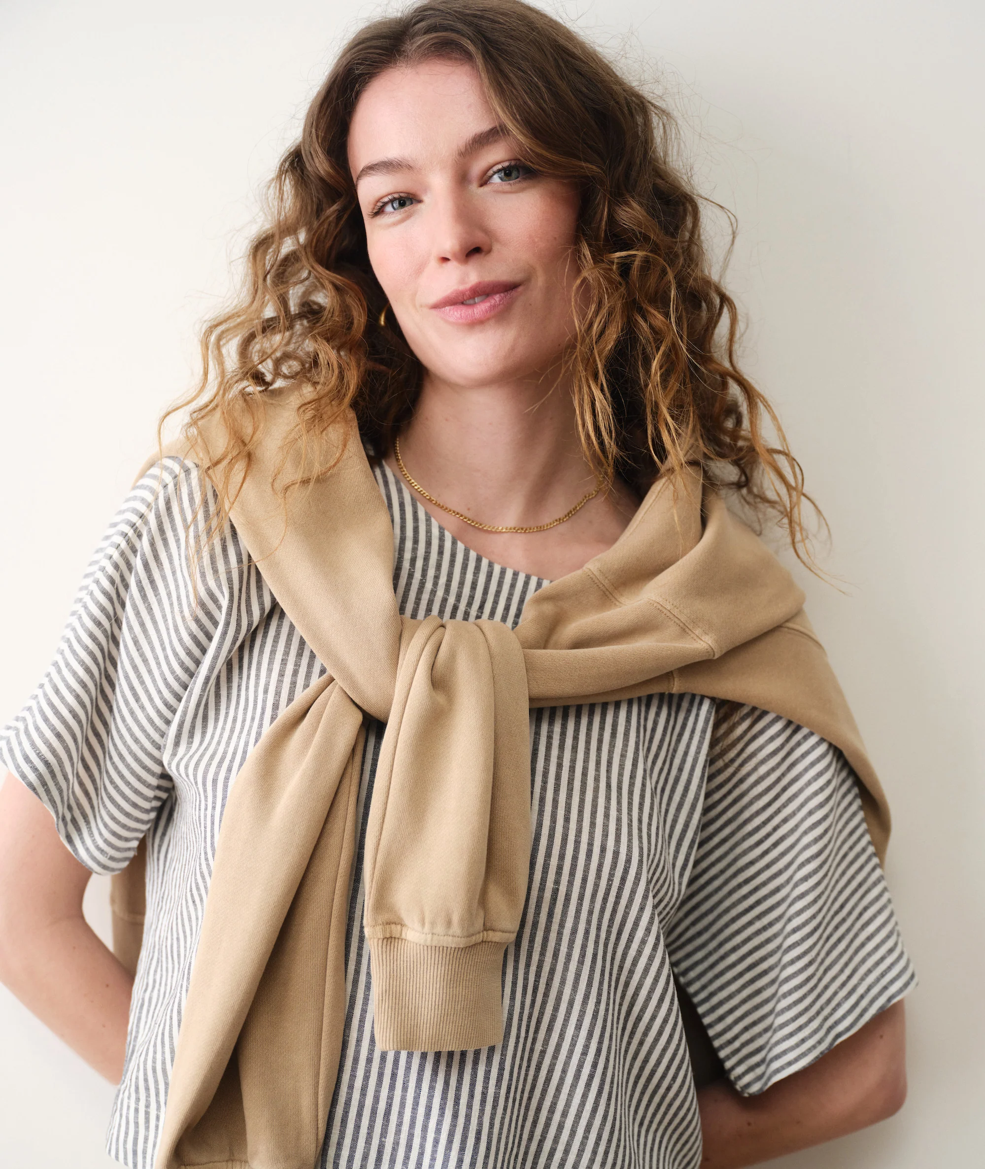 Rayna Hemp Tee - Image 4