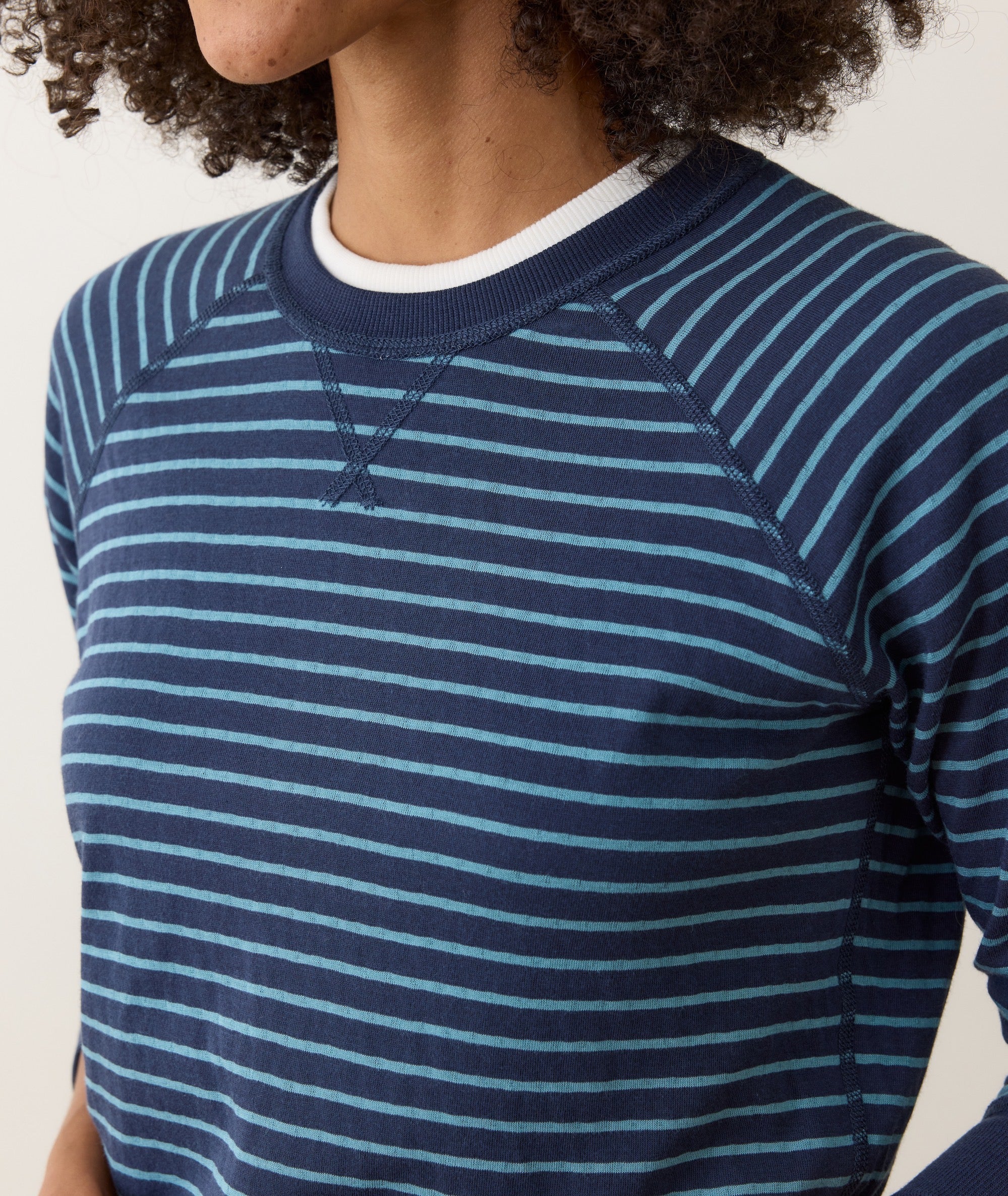 Juno Reversible Raglan - Image 4