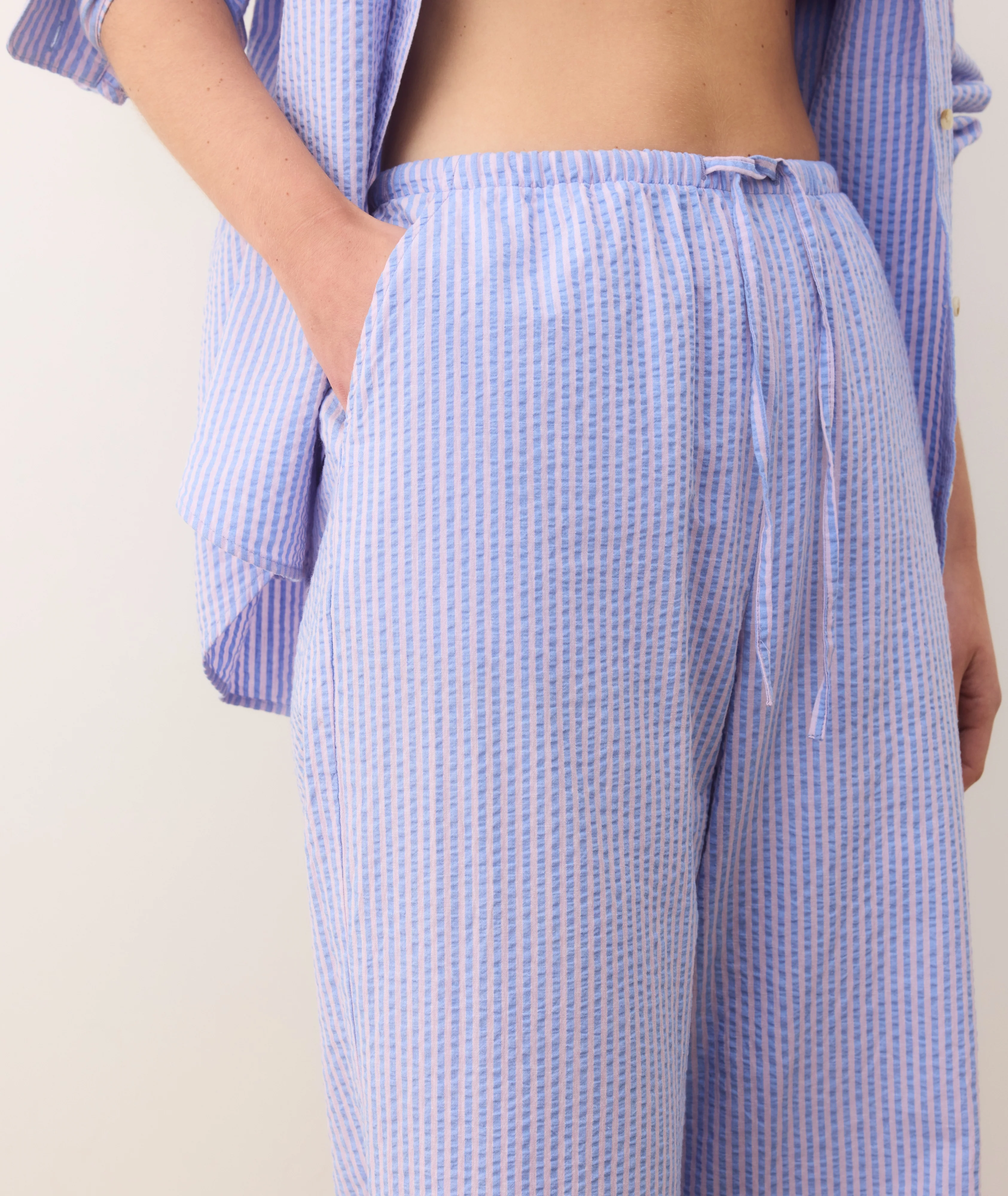 Seersucker Drawstring Wide Leg Pant - Image 7