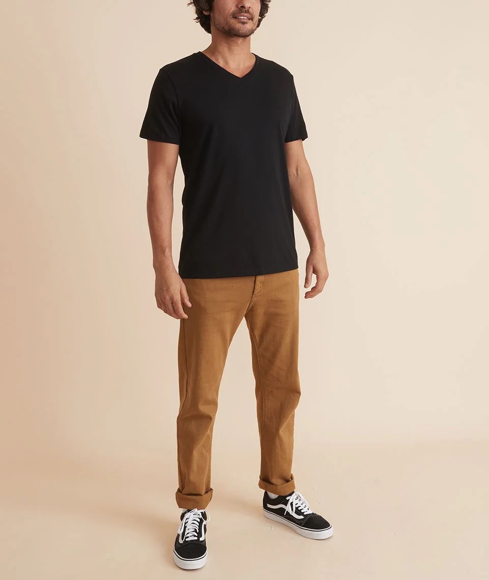 Signature V-Neck Tee in Black - Image 4