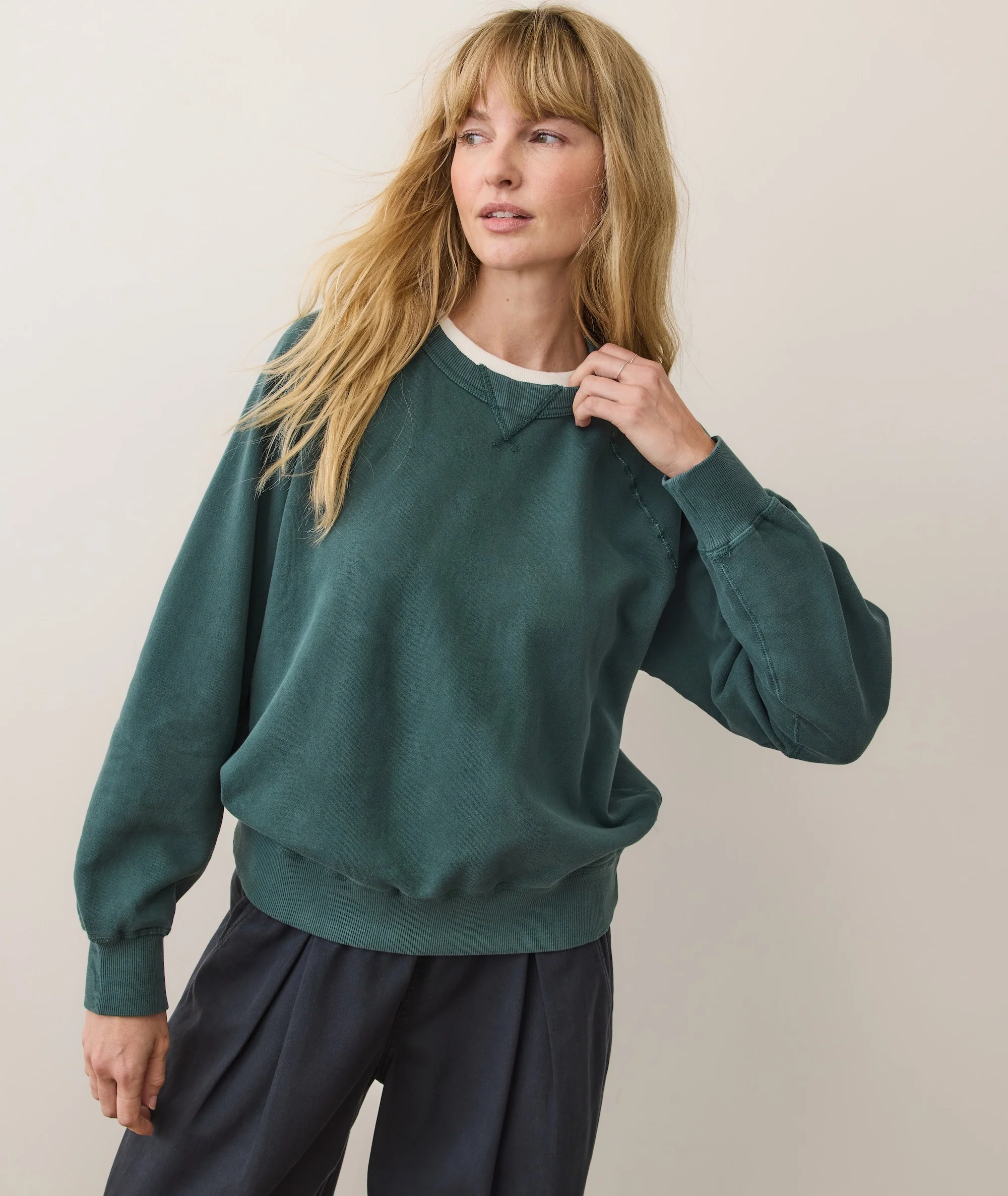 Women's Cloud 9 Fleece Sweatshirt in Rainforest - Image 3